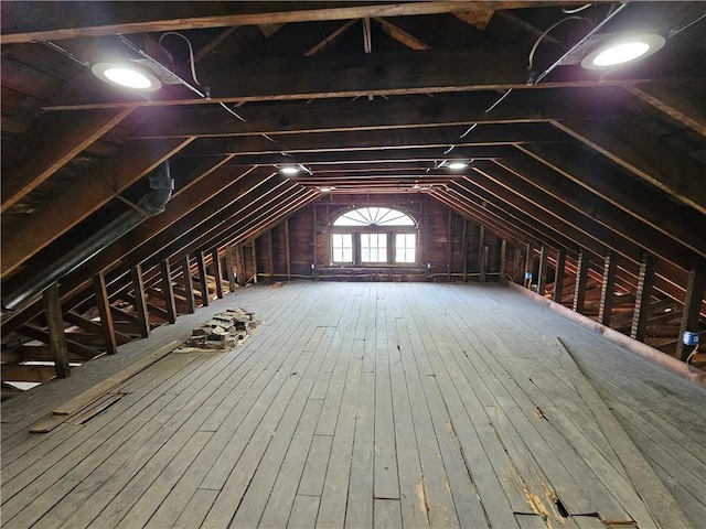 528 E Broadway St, Centralia, IL 62801 - view of attic