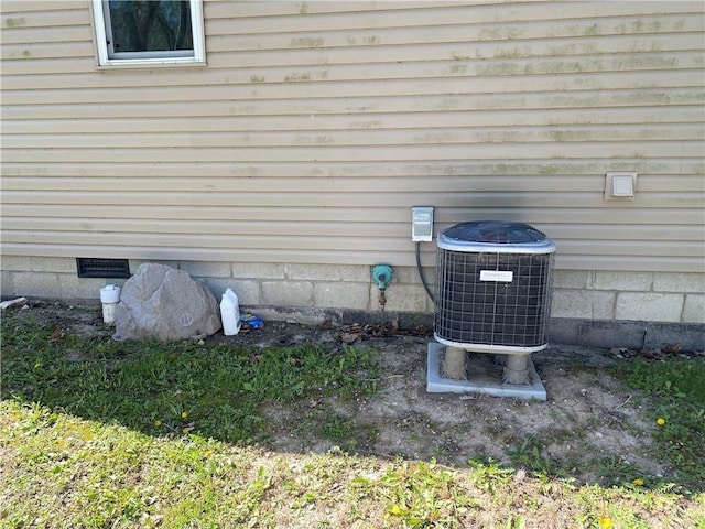 3095 Preston St, Paris, IL 61944 - photo 12
