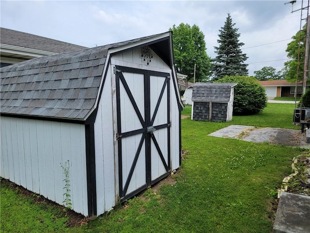 505 W N 9th St, Shelbyville, IL 62565 - view of shed