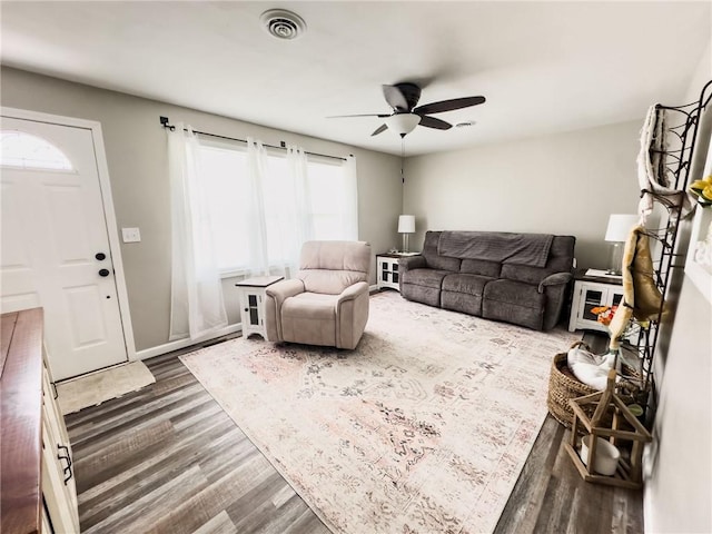 1304 Ash St, Marshall, IL 62441 - photo 2