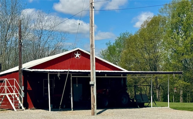 view of outbuilding