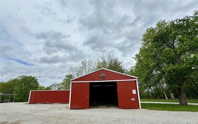 view of outbuilding