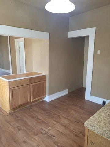 1558 N Main St, Decatur, IL 62526 - photo 8