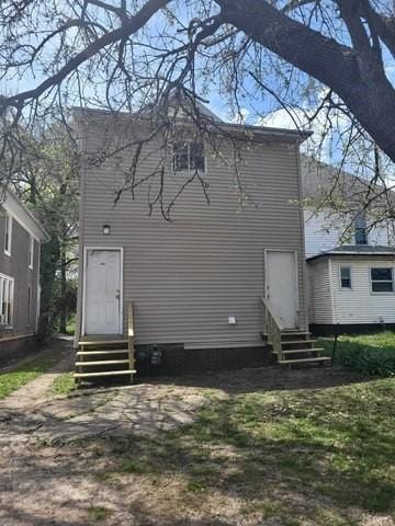 1558 N Main St, Decatur, IL 62526 - photo 2
