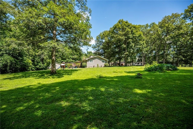 18058 E 1545th Ave, Teutopolis, IL 62467 - view of green lawn