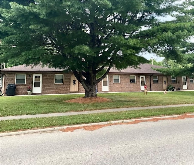 1445 Woodland Dr, Mt Zion, IL 62549 - photo 1