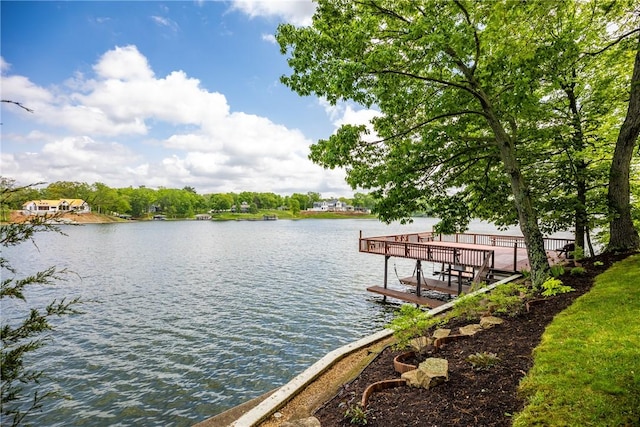 14915 N 8th Ave, Effingham, IL 62401 - dock with a water view