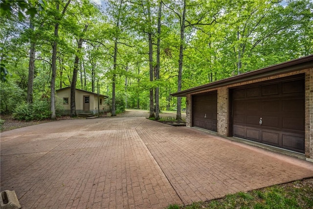14915 N 8th Ave, Effingham, IL 62401 - view of garage