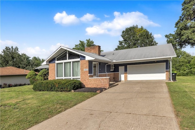 2970 Olympia Dr, Decatur, IL 62521 - photo 2