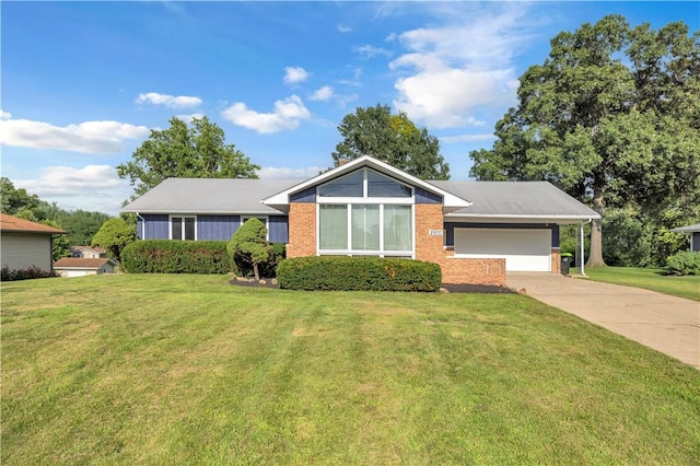 2970 Olympia Dr, Decatur, IL 62521 - photo 1