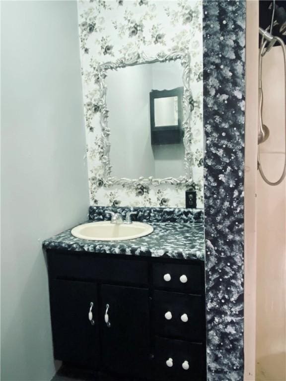 607 E Jefferson Ave, Casey, IL 62420 - bathroom featuring vanity