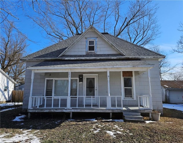 bungalow-style home with covered porch