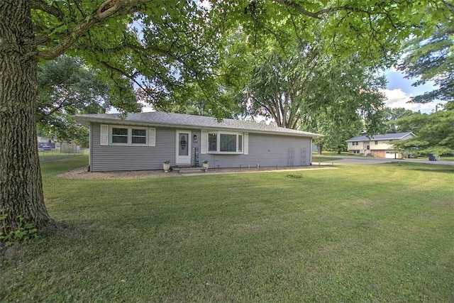 5301 Ricky Dr, Decatur, IL 62521 - photo 1