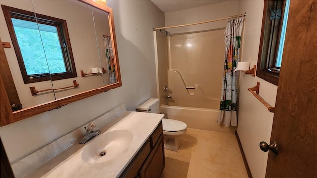 2162 Hidden Lake Ct, Charleston, IL 61920 - photo 25