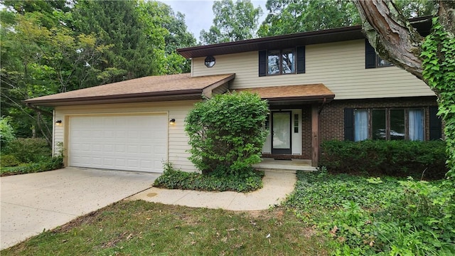 2162 Hidden Lake Ct, Charleston, IL 61920 - photo 1