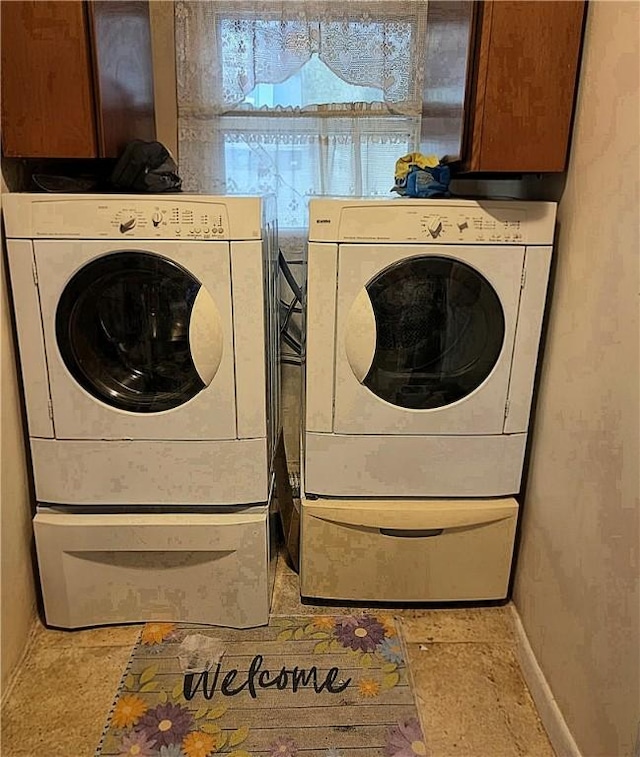 3254 Vista Dr, Danville, IL 61832 - washroom featuring cabinet space and washer and clothes dryer