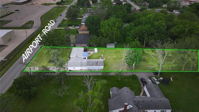 707 S Airport Rd, Decatur, IL 62521 - aerial view of property and surrounding area featuring property parcel outlined