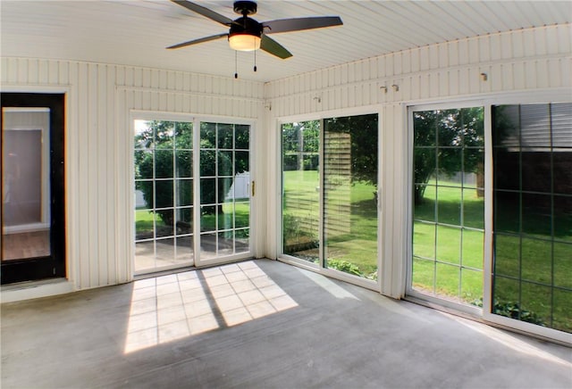 11 Copperfield Ln, Charleston, IL 61920 - view of unfurnished sunroom