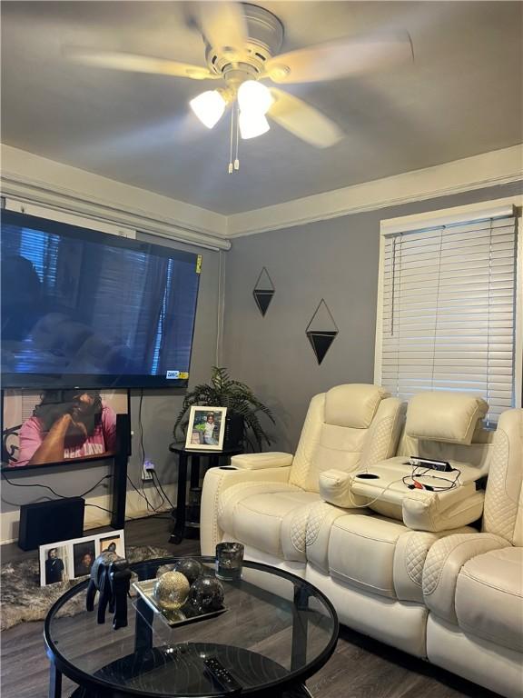 625 S Jackson St, Decatur, IL 62521 - living area with a ceiling fan and wood finished floors