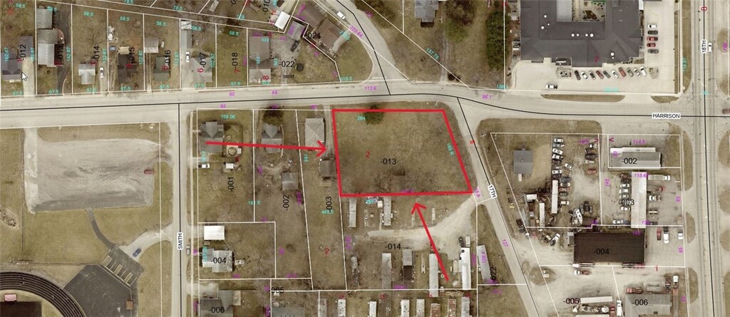 1520 Harrison Ave, Charleston, IL 61920 - photo 2