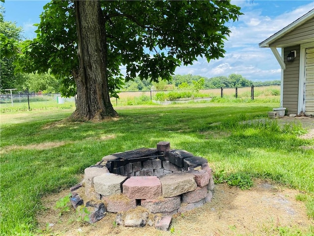 2735 E Washington Rd, Casey, IL 62420 - photo 5