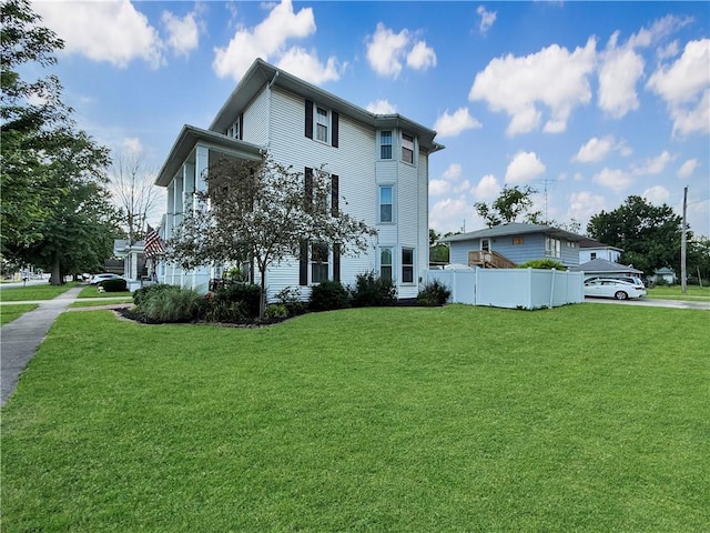 106 E Adams Ave, Casey, IL 62420 - photo 4
