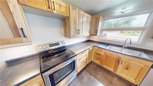 804 W Roselawn St, Danville, IL 61832 - photo 6