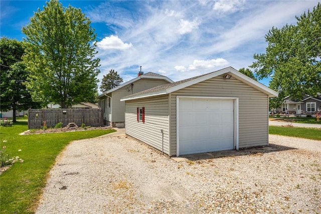 510 N Merchant St, Effingham, IL 62401 - detached garage with gravel driveway