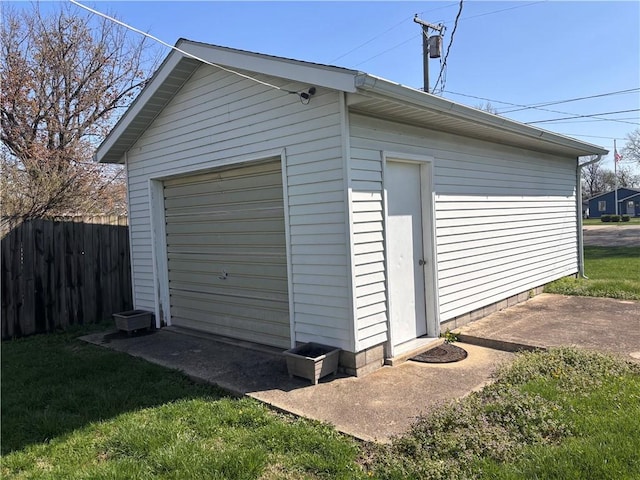 405 N Saint Clair St, Altamont, IL 62411 - photo 18