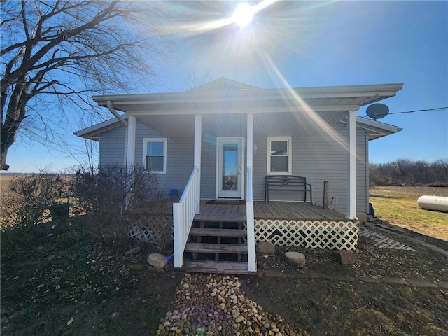 bungalow featuring a porch