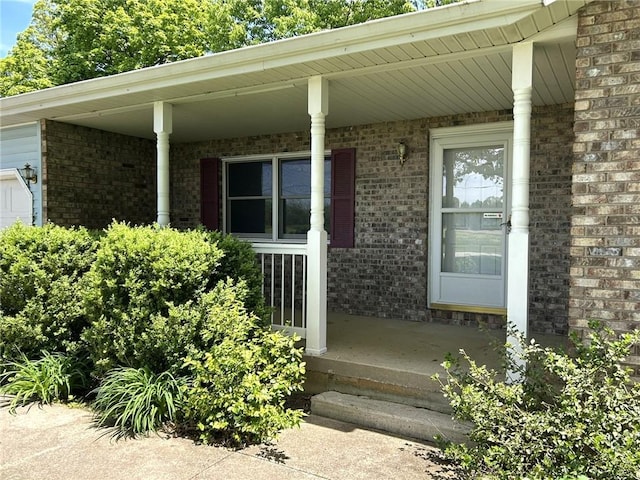 3002 N Charlotte St, Effingham, IL 62401 - entrance to property with brick siding and a porch