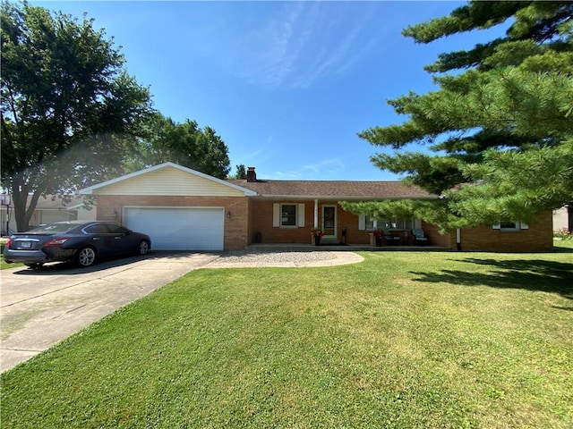 657 E 6th St, Neoga, IL 62447 - photo 1