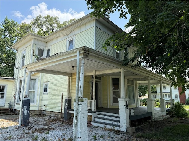 302 Maple St, Rossville, IL 60963 - photo 1
