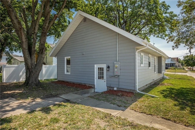 exterior space with a lawn