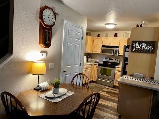 4171 Bristol Dr Unit A, Danville, IL 61834 - photo 3