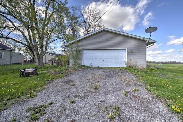 view of detached garage