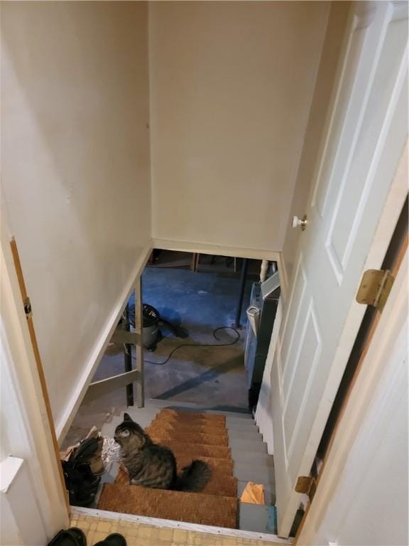 410 E Ninth St, Pana, IL 62557 - view of stairs