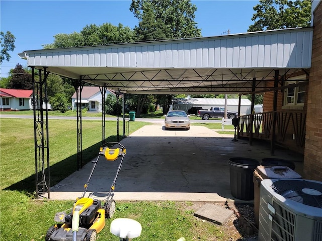 410 E Ninth St, Pana, IL 62557 - view of car parking