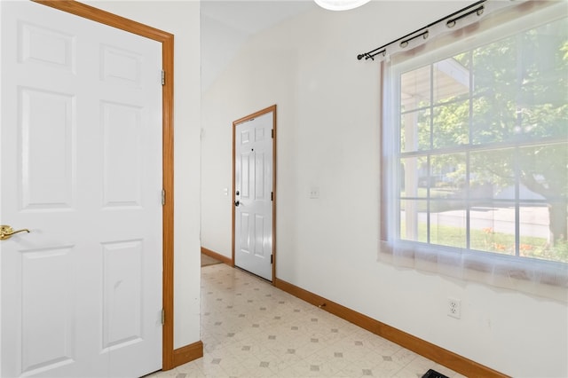 2819 E Wood St, Decatur, IL 62521 - photo 4