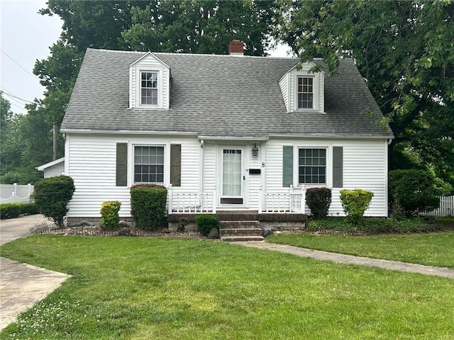 8 Noyes Ct, Mattoon, IL 61938 - cape cod home featuring a shingled roof and a chimney