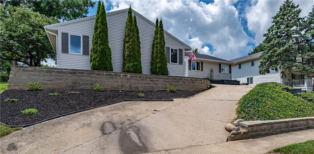 2673 S Forrest Green Dr, Decatur, IL 62521 - photo 2