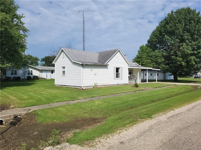 802 Indiana St, Edgewood, IL 62426 - photo 2
