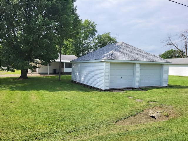 802 Indiana St, Edgewood, IL 62426 - photo 4