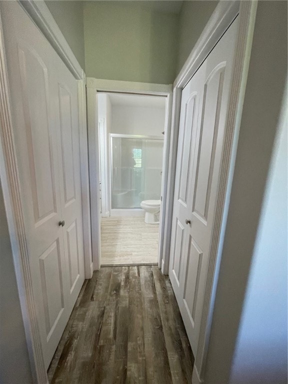 104 Woodland Dr, Marshall, IL 62441 - corridor with dark hardwood / wood-style flooring