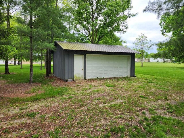 2638 E 1050th Ave, Oblong, IL 62449 - view of detached garage