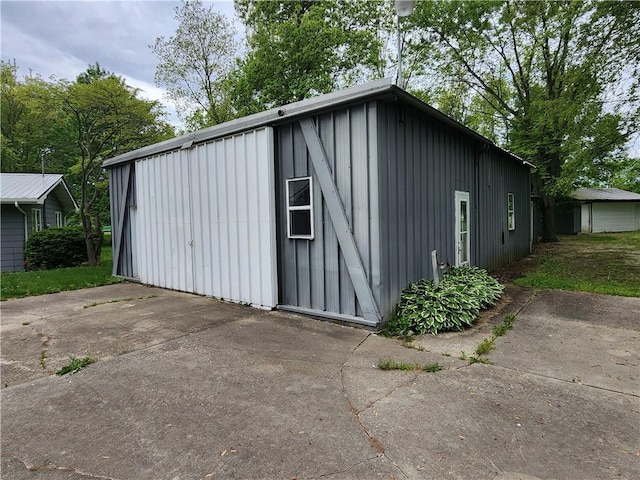 2638 E 1050th Ave, Oblong, IL 62449 - view of outdoor structure