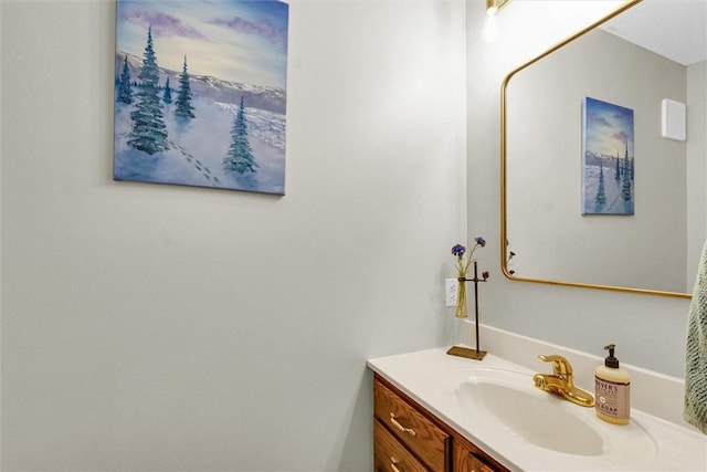 715 W Coolidge Ave, Charleston, IL 61920 - bathroom with vanity