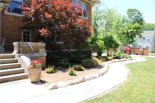 300 W N 1st St, Shelbyville, IL 62565 - view of home's exterior with brick siding