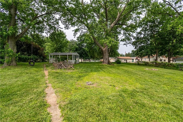 559 N Excelsior Rd, Decatur, IL 62521 - view of grassy yard