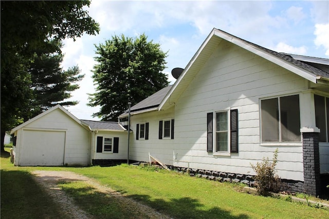 821 Broadway Ave, Windsor, IL 61957 - photo 19
